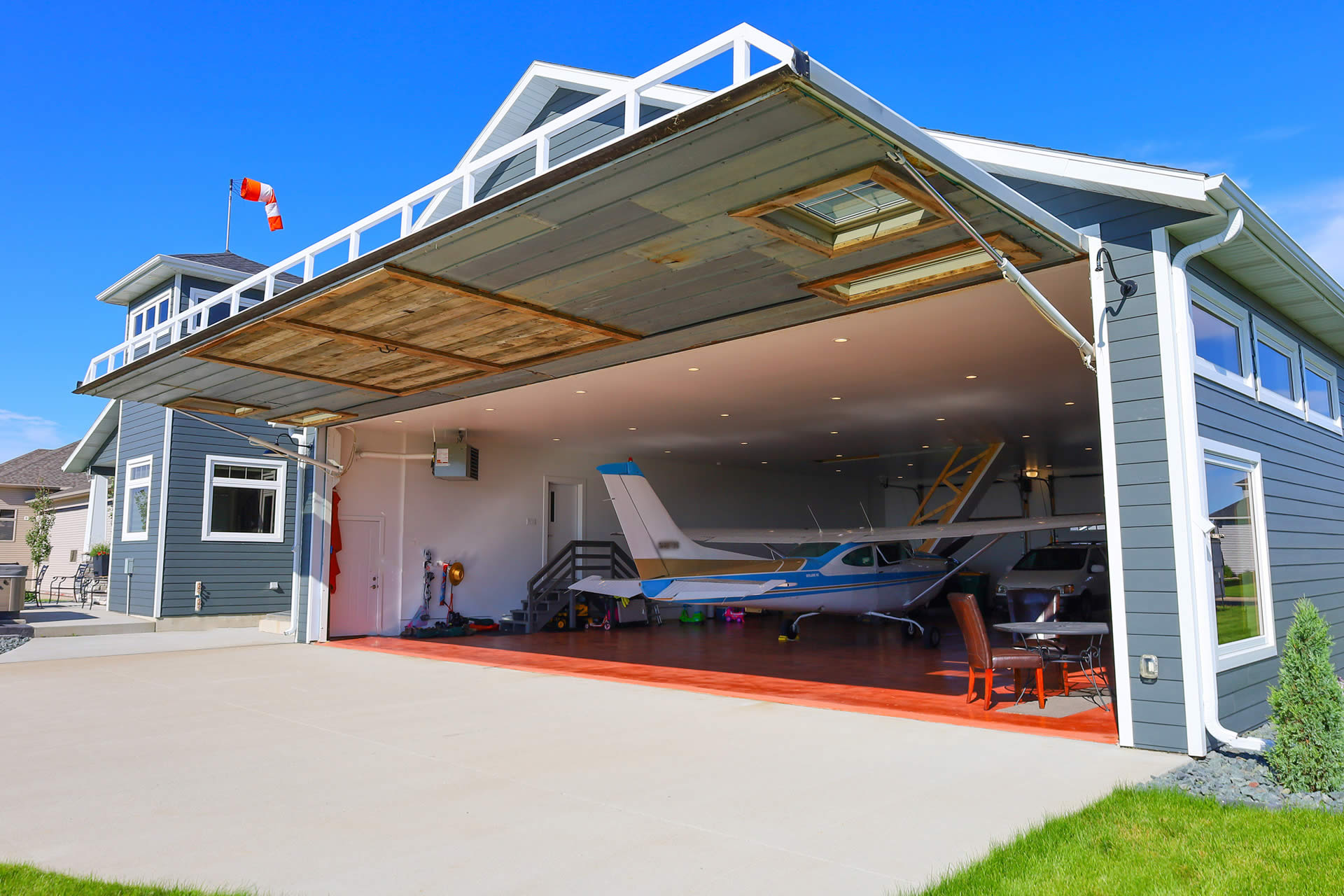 hangar-home-trim-05